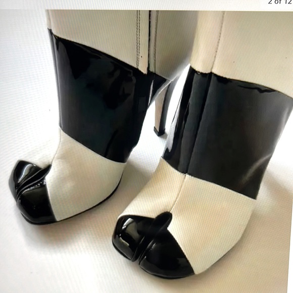 Mason Margiela Shoes - 🖤🤍 Mason Margiela tabi boots🤍🖤